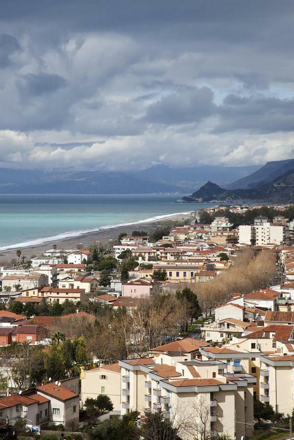 Via Stazione 5 Apartment Praia a Mare Luaran gambar