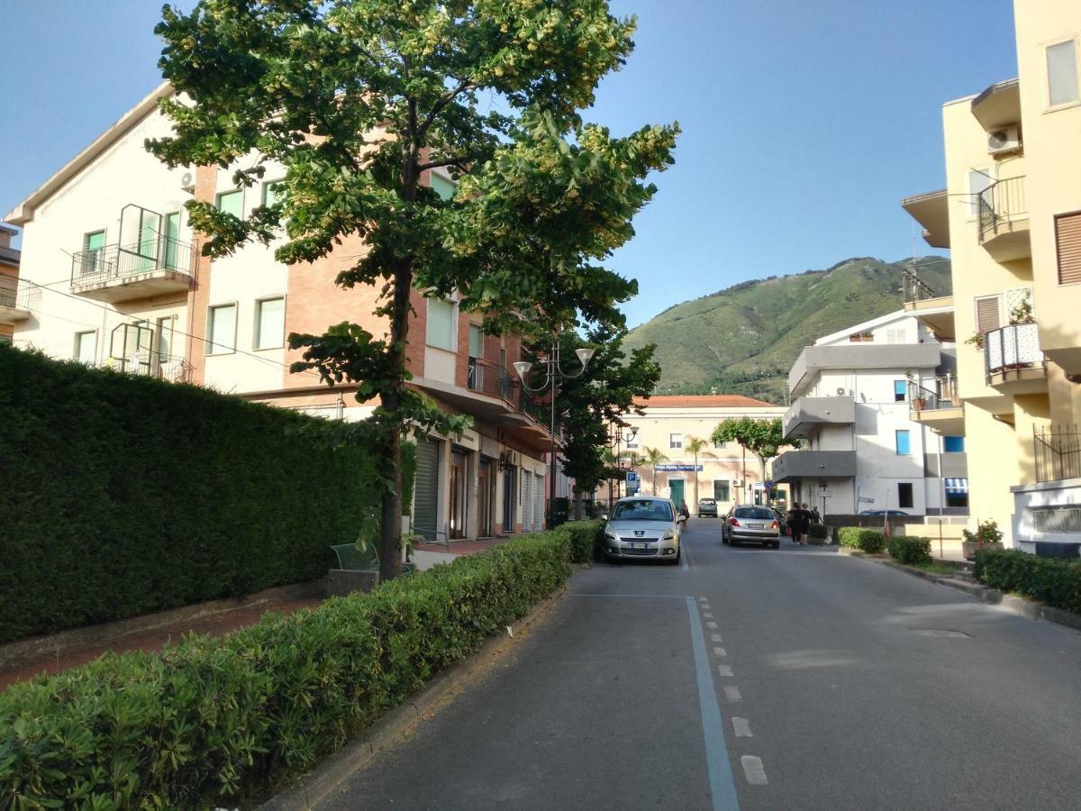 Via Stazione 5 Apartment Praia a Mare Luaran gambar